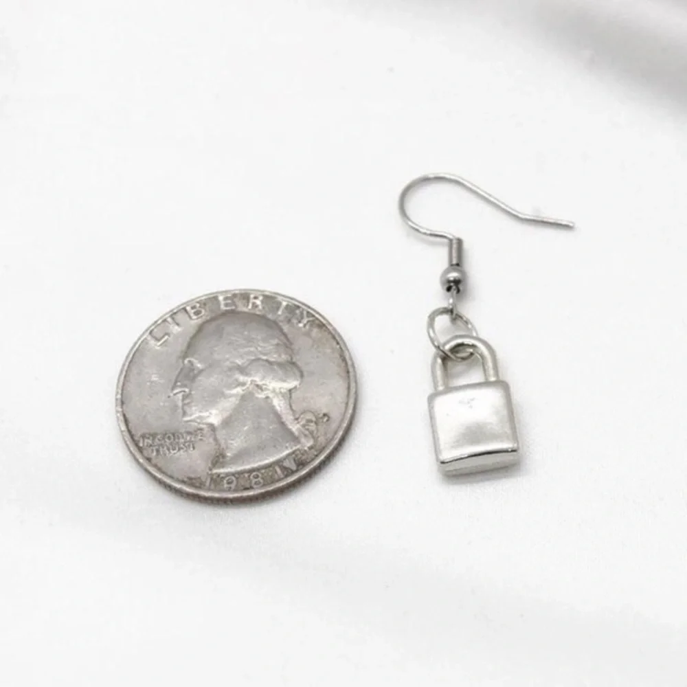 Silver Lock Earrings